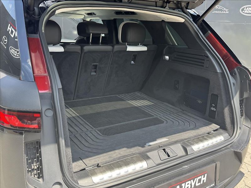 Land Rover Range Rover Sport 3,0 D350 AUTOBIOGRAPHY AWD - fotka 14 z 35
