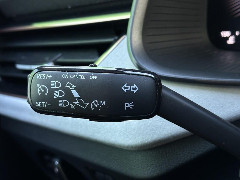 Škoda Scala 1.0TSi TOP & Selection 116PS D - fotka 14 z 31
