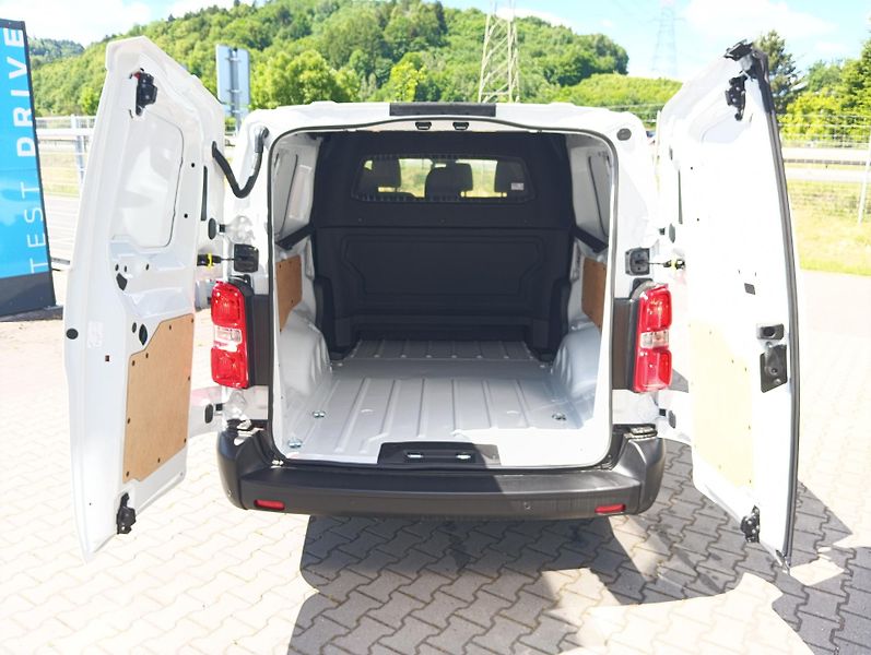 Peugeot Expert (2026)  Polocombi L3 2.2 HDi 150 MAN6 - fotka 14 z 17