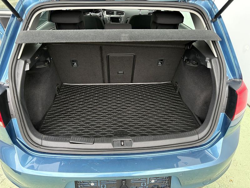 Volkswagen Golf 1.2TSI, 63kW, AC, Kamera, TZ - fotka 17 z 20