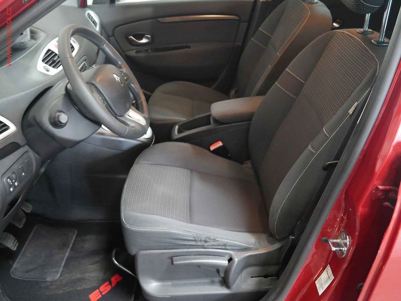 Renault Scénic (2010) 1.4, Tempomat - fotka 9 z 18
