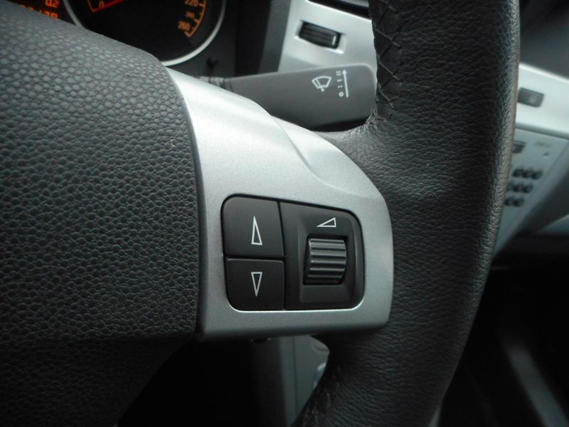 Opel Zafira (2014) 1,8 16v TEMPOMAT, KLIMA,7-míst - fotka 15 z 17