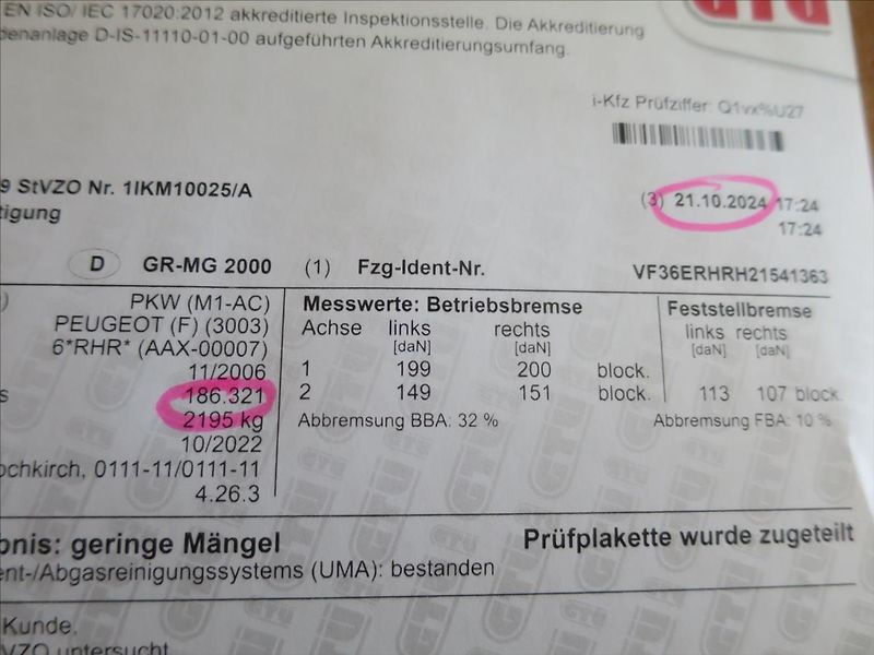 Peugeot 407 2,0  HDI - fotka 18 z 23
