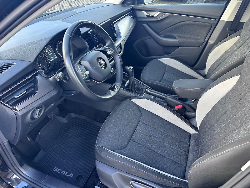 Škoda Scala 1.5 TSI 110kW Style - fotka 10 z 11