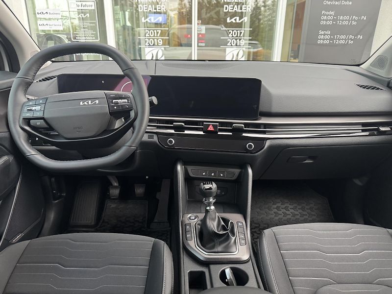 Kia Sportage (2026) NQ5 1,6 T-GDi 4x2 7DCT TOP  - fotka 5 z 6