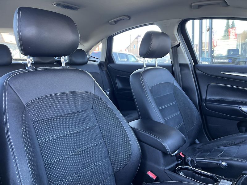 Ford Mondeo 2.0TDCi ALU KLIMA PŮVOD ČR - fotka 27 z 34