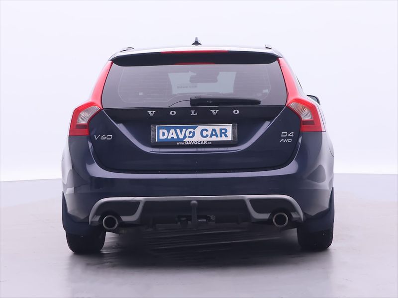 Volvo V60 2,4 D4 V5 120kW AWD R-design - fotka 6 z 27