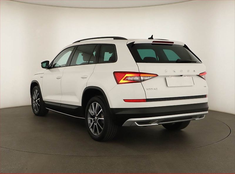 Škoda Kodiaq (2019) Scout 2.0 TDI 4x4 - fotka 4 z 21