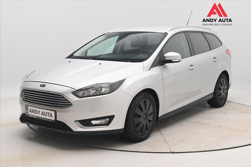 Ford Focus 1,5 TDCi 88 kW - fotka 1 z 28