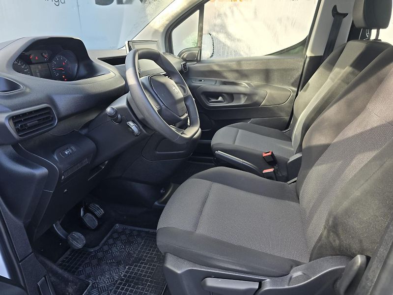 Peugeot Rifter  Active 1,5 BlueHDi (75 kW - fotka 7 z 8
