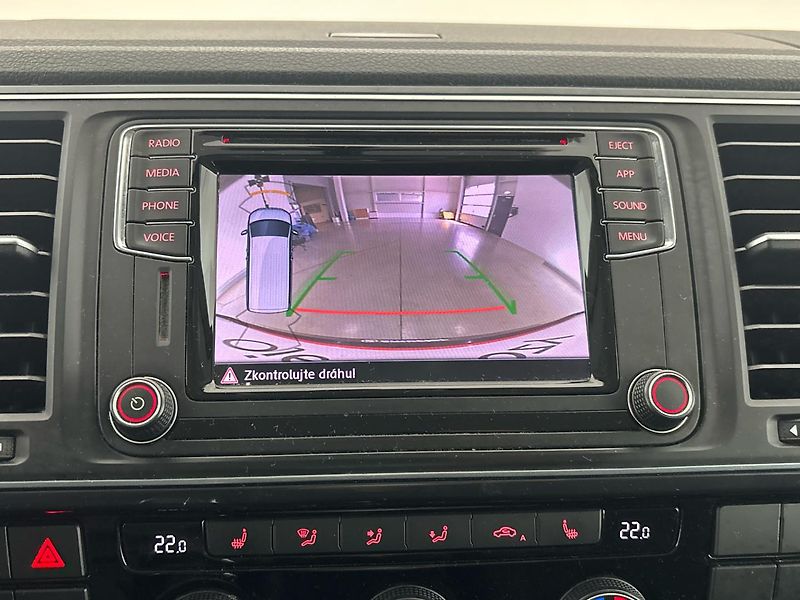 Volkswagen Multivan Comfortline DSG - fotka 23 z 28