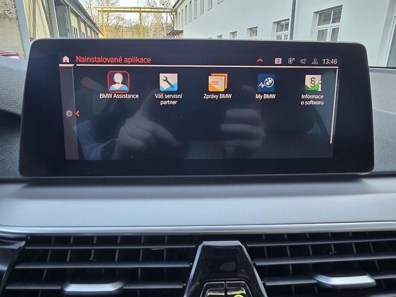BMW Řada 5 110kW LED+NAVI+KŮŽE - DPH - fotka 50 z 58