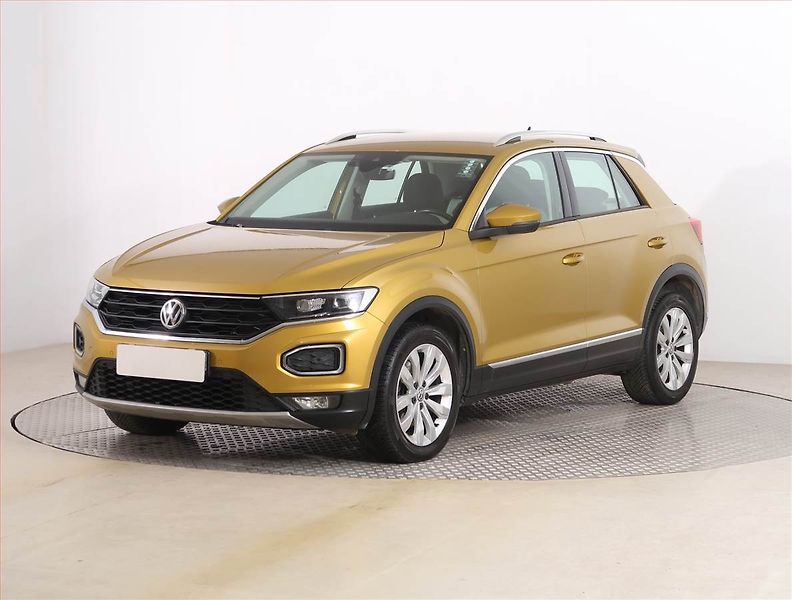 Volkswagen T-Roc (2018) 2.0 TDI 4Motion, 4X4, Automat - fotka 2 z 20