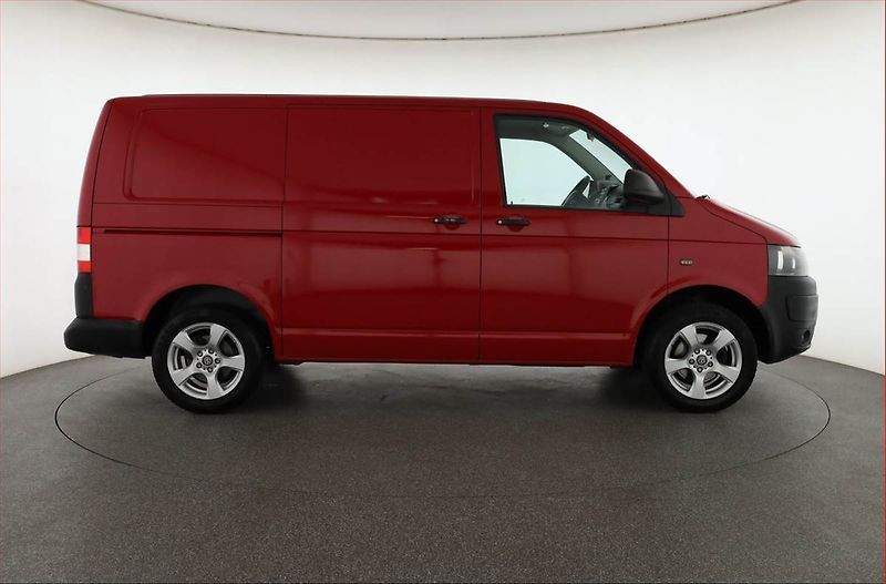 Volkswagen Transporter (2010) 2.0 TDI, 1Maj - fotka 6 z 12