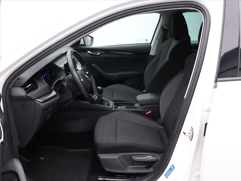 Škoda Octavia 1.5 Tsi 110kw LED Tažné CZ DPH - fotka 11 z 31