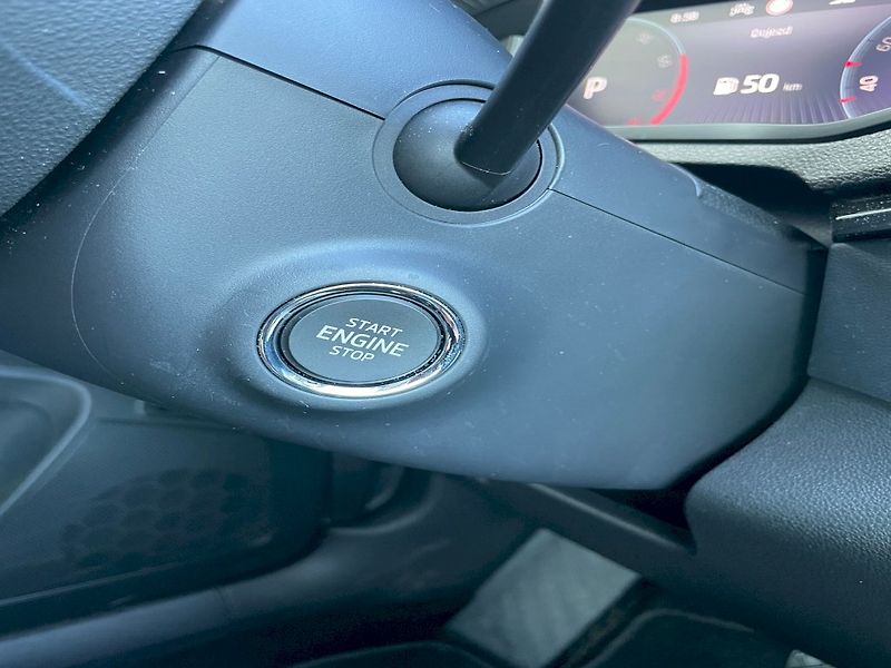 Škoda Karoq (2025) TOP SEL TS 110/1.5 A7F - fotka 27 z 37