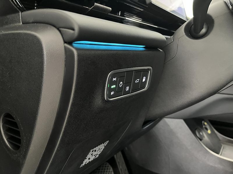 Omoda 7 (2026) PHEV PREMIUM - fotka 10 z 17