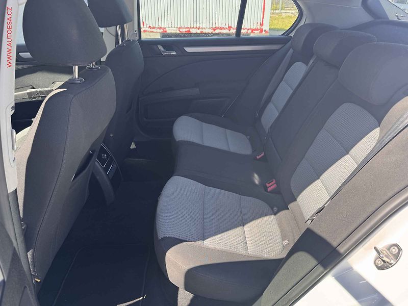 Škoda Superb (2009) 2.0 TDi, ČR, Ambition, DSG - fotka 10 z 14
