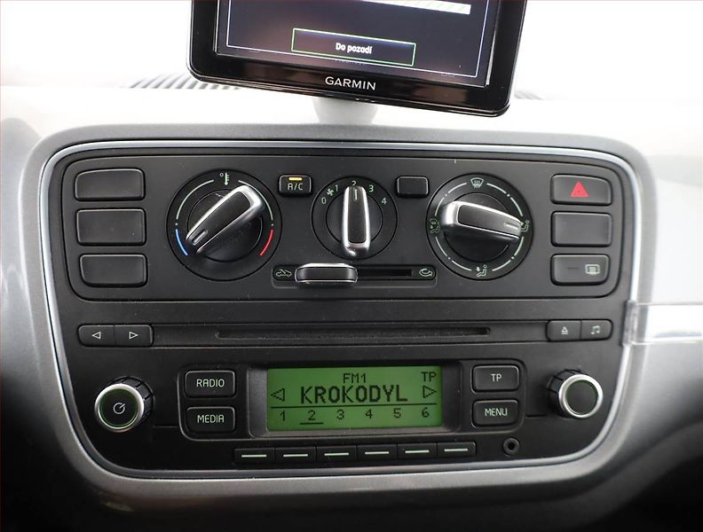 Škoda Citigo (2016) Style 1.0 MPI, Serv.kniha - fotka 9 z 15
