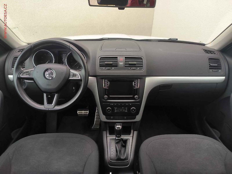 Škoda Yeti (2015) 1.4 TSi, Ambition, DSG - fotka 8 z 20