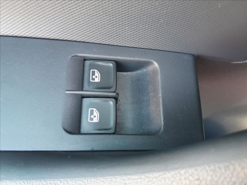 Škoda Rapid 1,2 TSI 66kW - fotka 20 z 51