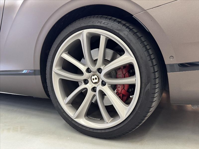 Bentley Continental GTC V12 FIRST EDITION NAIM - fotka 25 z 27