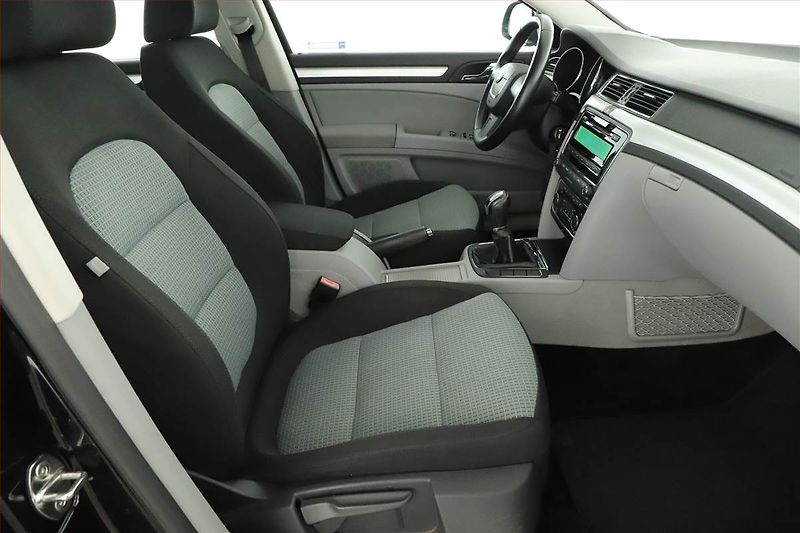 Škoda Superb (2010) 1.4 TSI, Tempomat - fotka 7 z 16