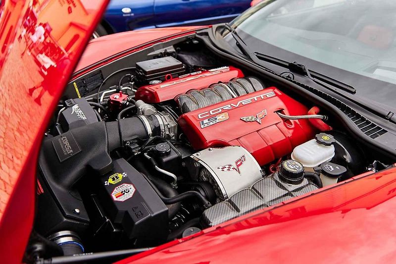 Americké automobily Corvette na 21. ročníku tradičního srazu v areálu Plzeňského Prazdroje.