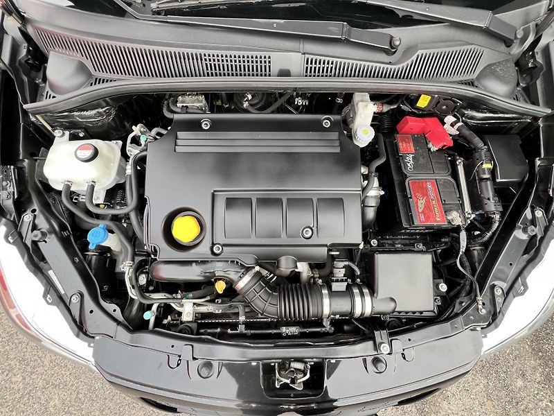 Fiat Sedici 1.9JTD 4x4 KLIMATIZACE ALU - fotka 34 z 40