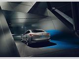 Až na některé drobné detaily je jisté, že tohle je BMW i5 v celé své kráse, jelikož potvrzené koncepty BMW jsou vždy velmi blízké produkčním verzím. 99 %.