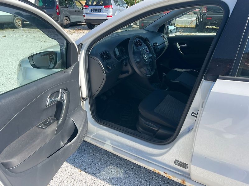 Volkswagen Polo 1.2 TDI - fotka 10 z 18