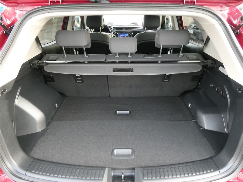 SsangYong Korando 1,5 T-GDI 120kW Automat,Style - fotka 18 z 43
