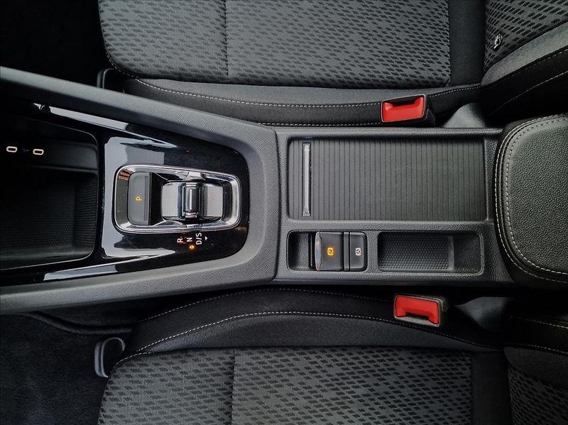 Škoda Octavia 1.4 TSI iV DSG Style,ČR,1.Maj - fotka 36 z 50