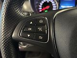 Mercedes-Benz Třídy V (2021) 300d AMG L 4Matic LED 360° NAV - náhled 14