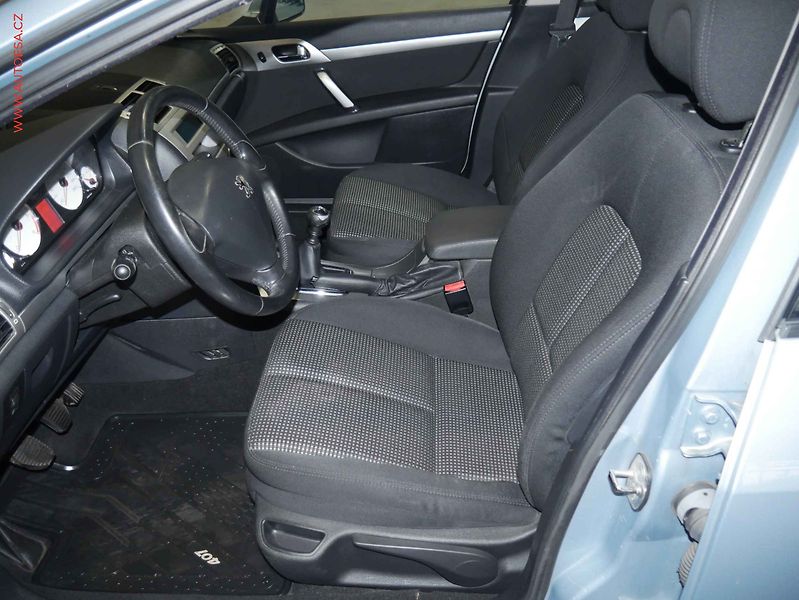 Peugeot 407 (2009) 2.0 HDI, ČR, Panor, STK2/28 - fotka 9 z 17