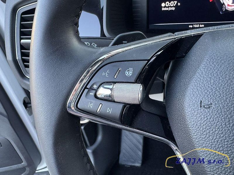 Škoda Kodiaq L&K 2.0TSi 140kw 4x4 + Webasto - fotka 13 z 50