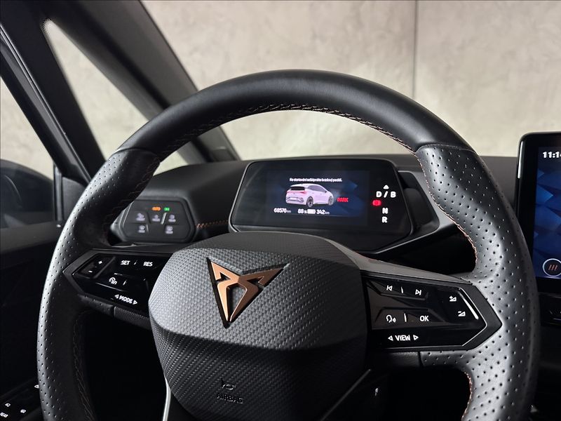 Cupra Born 150kW LED Tepelko Kessy - fotka 48 z 50
