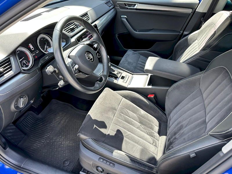 Škoda Superb (2021) 1.5 TSI 110kW ACT Style Combi - fotka 6 z 26