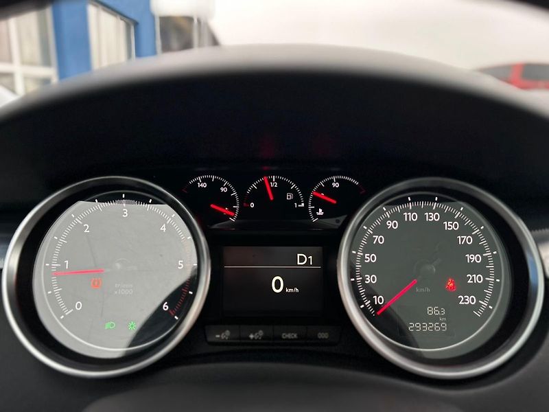 Peugeot 508 508 SW GT 2.0 BlueHDI 180 AT6 - fotka 3 z 28