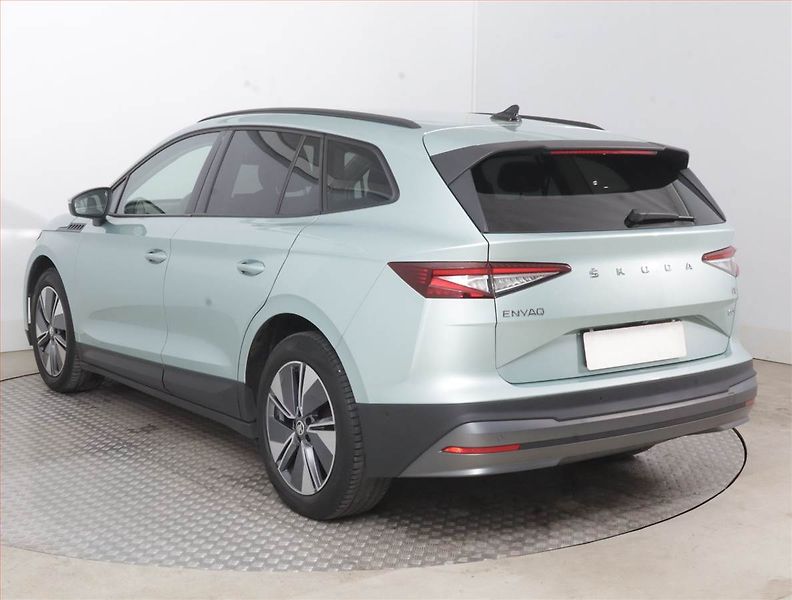 Škoda Enyaq (2022) iV 60 (62 kWh), SoH 92% - fotka 4 z 18