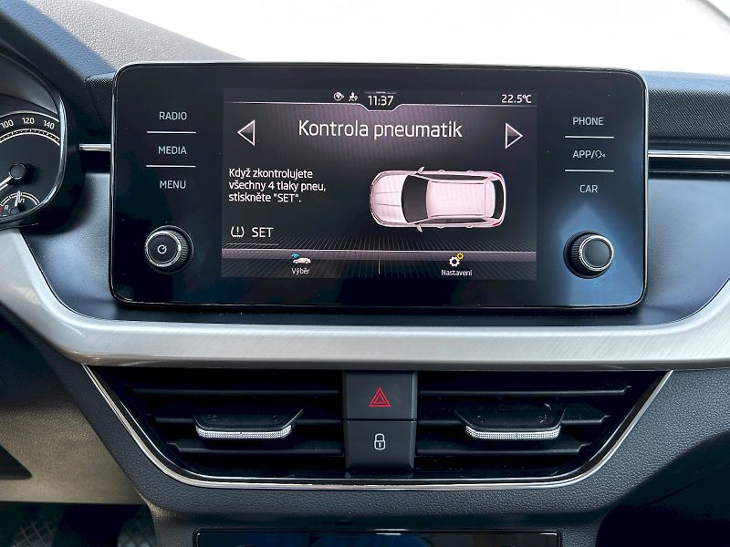 Škoda Kamiq (2021) 1.0 TSI 66kW Plyn (CNG) MP6 St - fotka 17 z 32