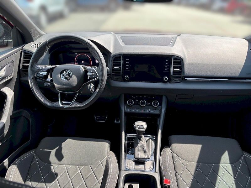 Škoda Karoq (2024) Sportline 1.5 TSI DSG 110 kW - fotka 5 z 33