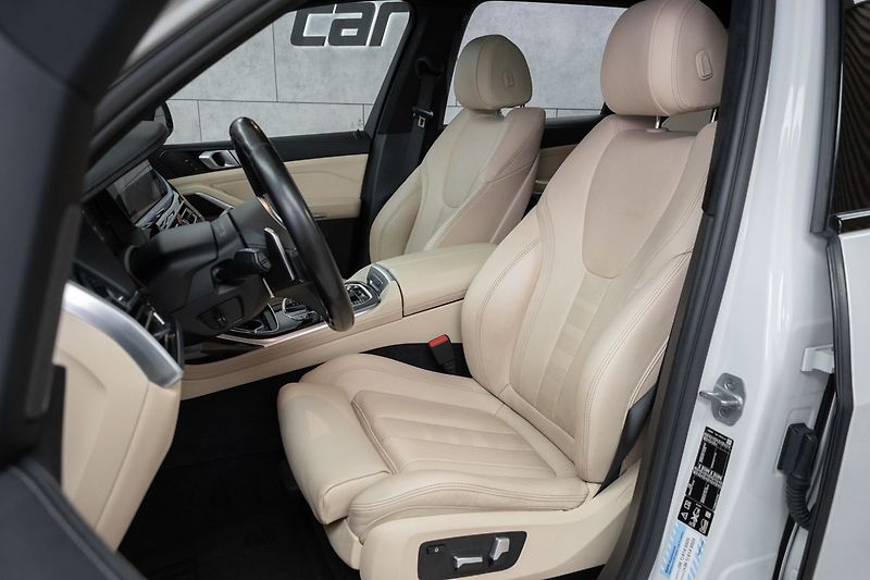 BMW X7 xD40d ///M*LASER*VZDUCH*HK*DPH - fotka 8 z 74