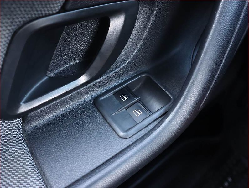 Škoda Fabia (2014) Extra 1.2 12V - fotka 13 z 14