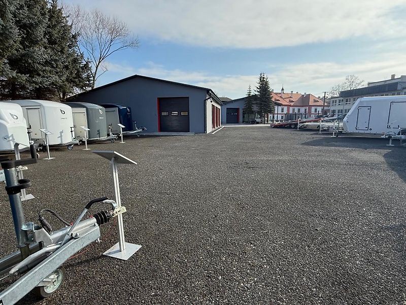 Respo (2026) 400x200, ALU bočnice, 2700kg - fotka 20 z 22