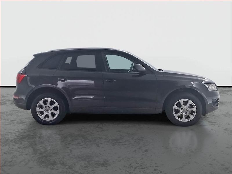 Audi Q5 (2009) 2.0 TDI, 4X4, Tempomat - fotka 6 z 18