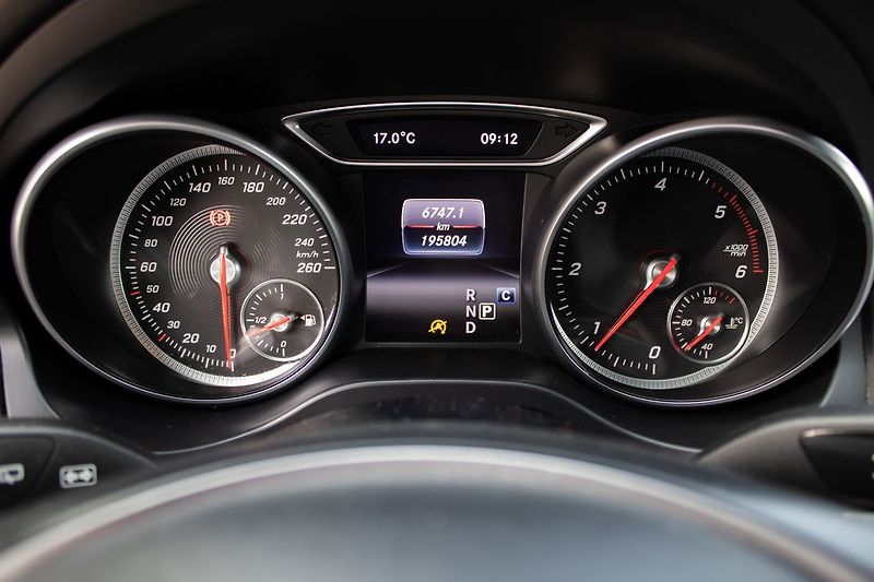 Mercedes-Benz CLA Doložitelný servis, nové letní - fotka 14 z 36