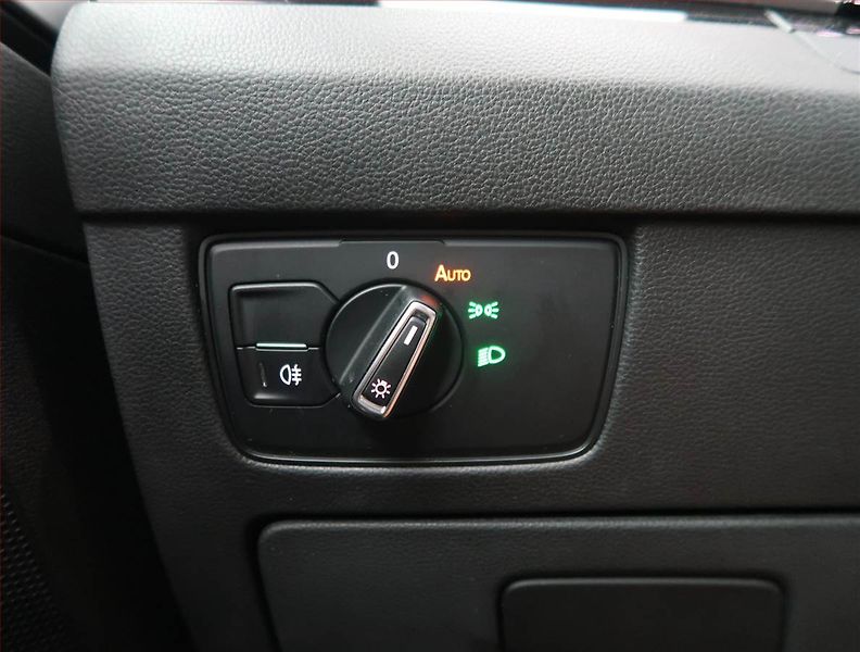 Volkswagen Arteon (2023) R-line 2.0 TDI - fotka 19 z 24