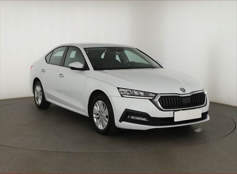 Škoda Octavia (2021) Ambition 2.0 TDI, ČR,1.maj - fotografie inzerátu