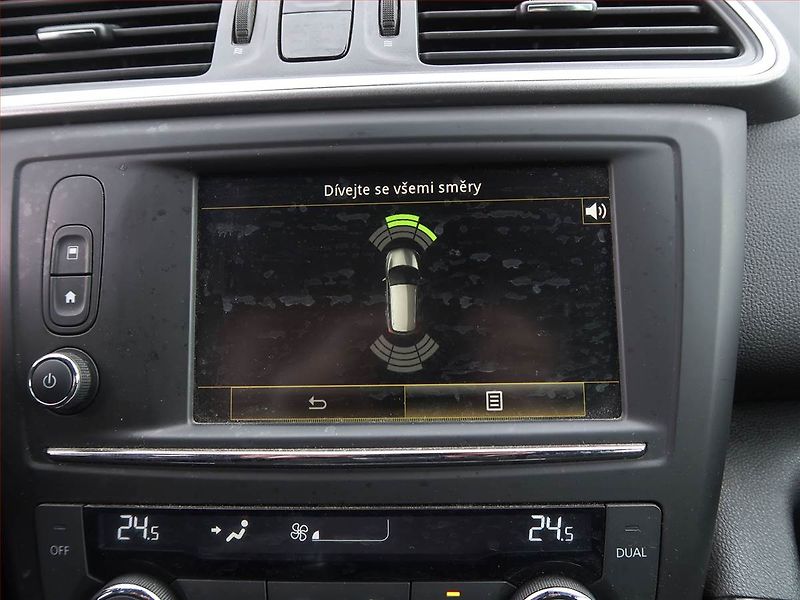 Renault Kadjar (2017) 1.2 TCe, Navi, Tempomat - fotka 13 z 15